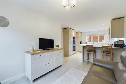 6 Blackthorn Close, Brailsford, Ashbourne, DE6 3GW