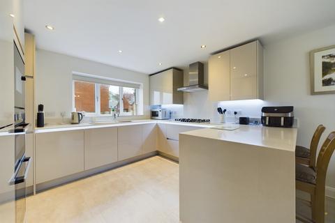 6 Blackthorn Close, Brailsford, Ashbourne, DE6 3GW