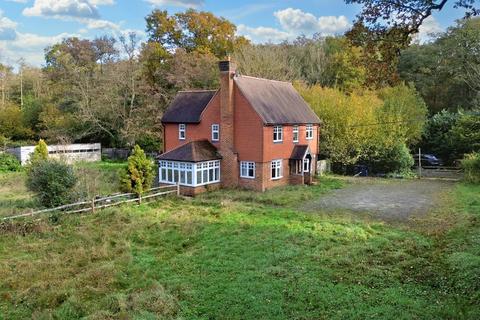 3 bedroom equestrian property for sale, Milford Road, Elstead, Godalming, Surrey, GU8