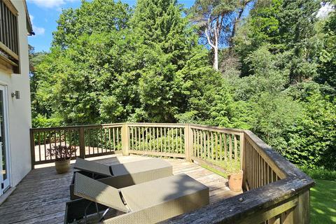 Holly Cottage Tarn Road, Hindhead, GU26 6TP