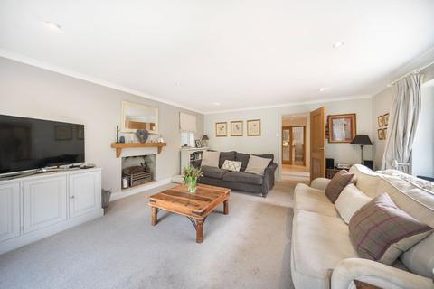Holly Cottage Tarn Road, Hindhead, GU26 6TP