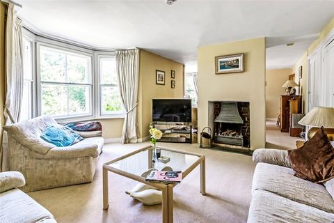 4 bedroom detached house for sale, Petworth Road, Chiddingfold, Godalming, Surrey, GU8