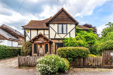 4 bedroom detached house for sale, River Mount, Walton-On-Thames, Surrey, KT12