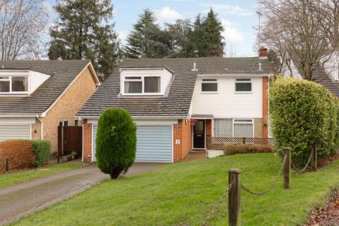 2 Copse Glade, Surbiton, KT6 6QB