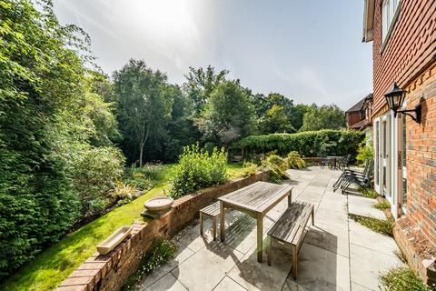 Flint House Oak End Way, Woodham, Addlestone, KT15 3DY