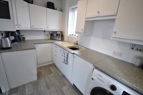 3 Ashville, New Rossington, Doncaster, DN11 0BX