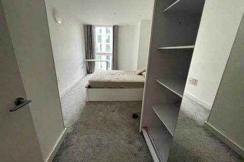 2 bedroom flat to rent, Galdwin Tower, Nine Elms, London, SW8