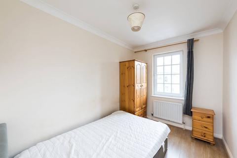 2 bedroom flat to rent, Bedser Close, Vauxhall, London, SE11