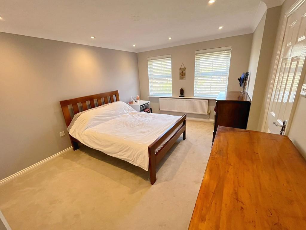 Main Bedroom alt