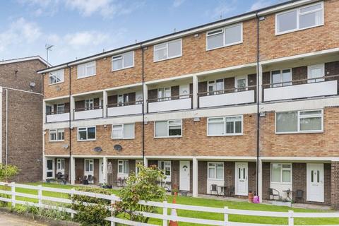 69 Manor Road, Sidcup, DA15 7HU