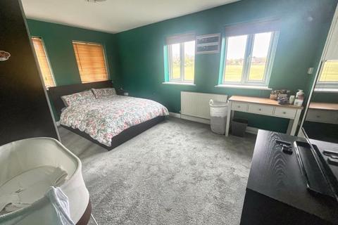 22 Bramble Avenue, Barry, CF62 7JN