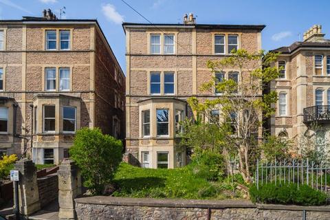 2 bedroom apartment for sale, Clifton Park Road|Clifton