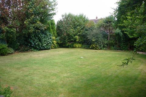 3 bedroom detached bungalow for sale, Clementhorpe Lane, Gilberdyke, Nr Brough, HU15 2UQ