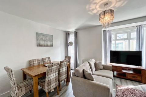3 bedroom apartment for sale, 12B Wellfield Avenue, Porthcawl, Bridgend, CF36 5TP