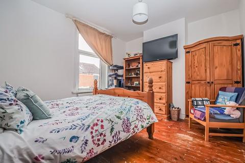3 bedroom terraced house for sale, Hunter Road, Southsea