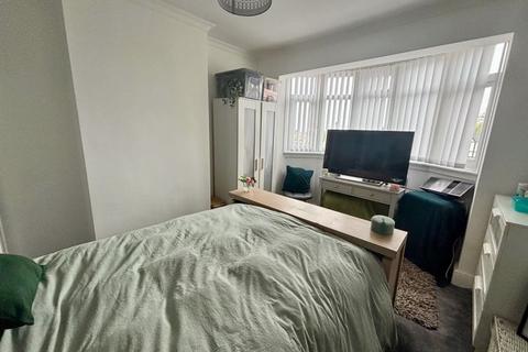 25 Northolt Grove, Birmingham, B42 2JH