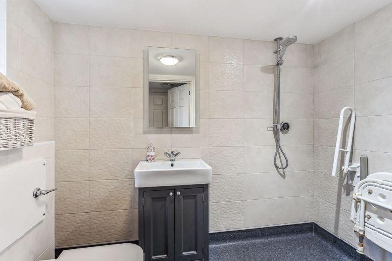 Downstairs wet room