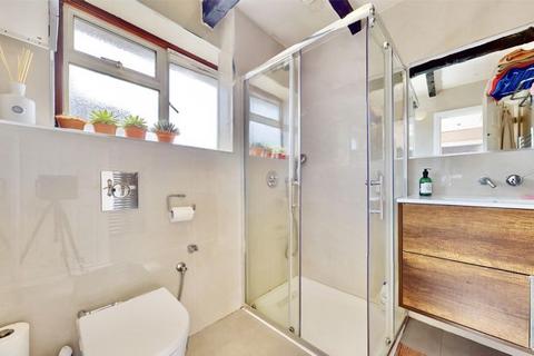 2 Heath Road, Uxbridge, UB10 0SL