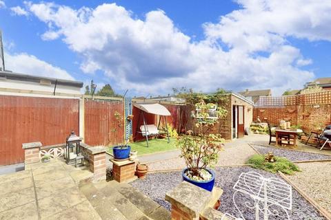 2 Heath Road, Uxbridge, UB10 0SL