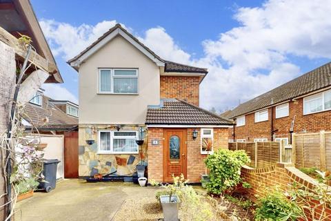 undefined, Heath Road, Uxbridge, UB10