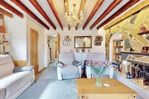 undefined, Heath Road, Uxbridge, UB10