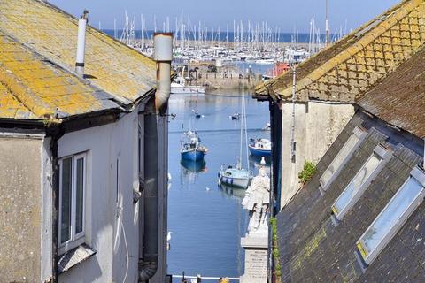 Flat 3, The Pump House Beach Approach, Brixham, TQ5 8JL