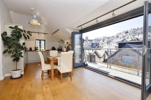 Flat 3, The Pump House Beach Approach, Brixham, TQ5 8JL