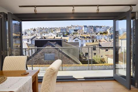 Flat 3, The Pump House Beach Approach, Brixham, TQ5 8JL