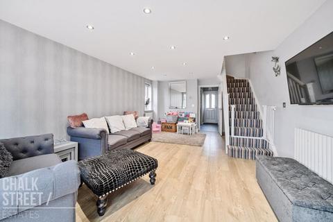 13 Bancroft Chase, Hornchurch, RM12 4DP