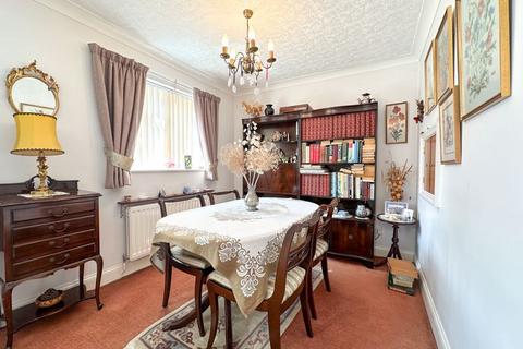 2 bedroom bungalow for sale, Johnson Close, Congleton
