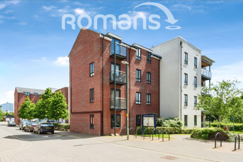 2 bedroom apartment to rent, Sinclair Drive