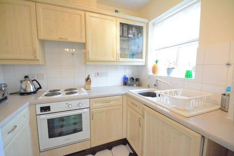 2 bedroom apartment to rent, Friendship Way, Bracknell, RG12