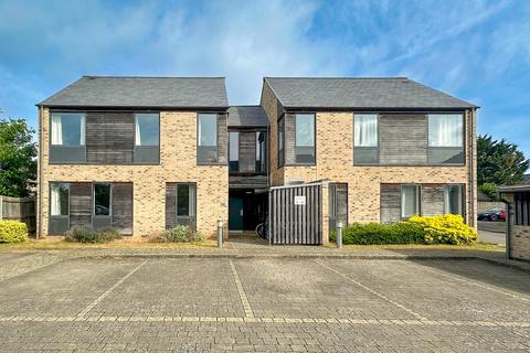 2 bedroom apartment to rent, Showground Close, Trumpington CB2