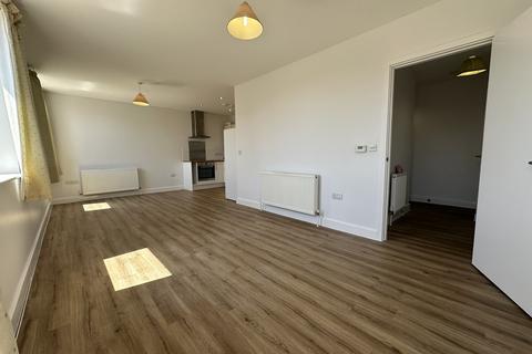 2 bedroom apartment to rent, Showground Close, Trumpington CB2