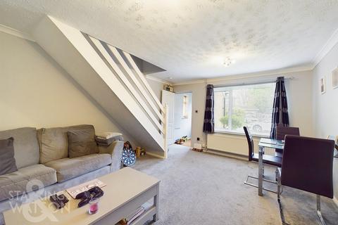 2 bedroom end of terrace house for sale, Cricks Walk, Roydon, Diss
