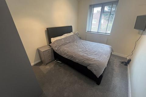 2 bedroom maisonette for sale, Shadwell Drive, Northolt