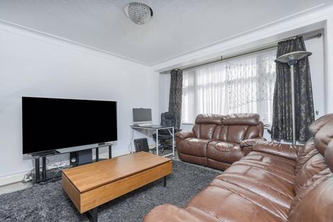 3 bedroom terraced house for sale, King Edwards Road, London