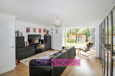 5 Merlin Close, Croydon, CR0 5UQ