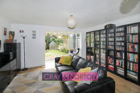 5 Merlin Close, Croydon, CR0 5UQ