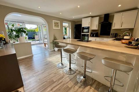 159 Cannons Gate, Clevedon, BS21 5HW