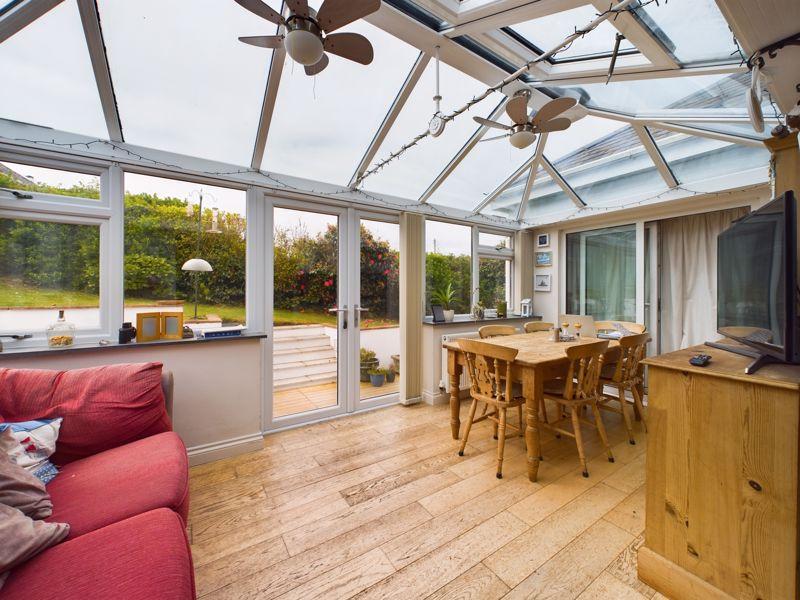 Dining conservatory