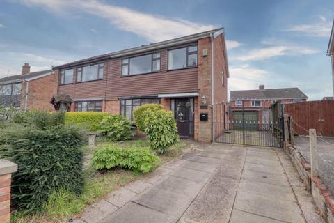 3 bedroom semi-detached house for sale, Beeches Avenue, Scunthorpe