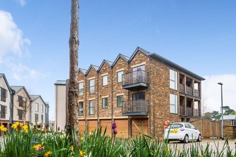 2 bedroom apartment for sale, Baltic Way, Totnes TQ9