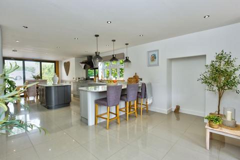 4 bedroom detached house for sale, Middle Lane, Cold Hatton, Telford