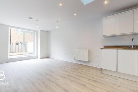 1 bedroom apartment to rent, Temple Road, Croydon