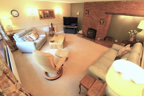 4 bedroom detached house for sale, Fir Street, Dudley DY3