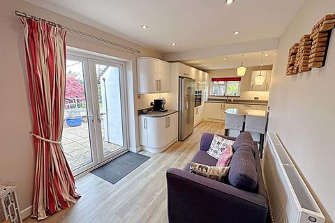 39 Cherry Orchard, Pershore, WR10 1EL