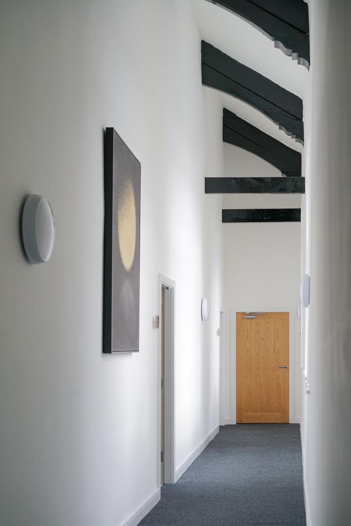 Photograph 12
