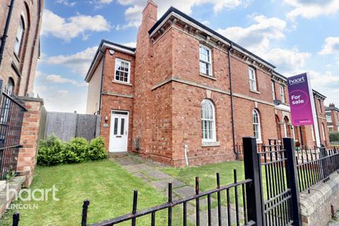 3 bedroom end of terrace house for sale, St Catherines, Lincoln