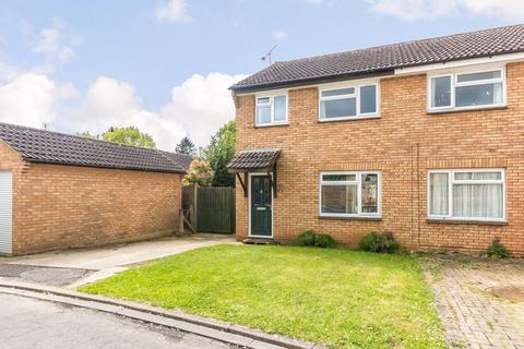 3 bedroom semi-detached house for sale, Brode Close, Abingdon OX14
